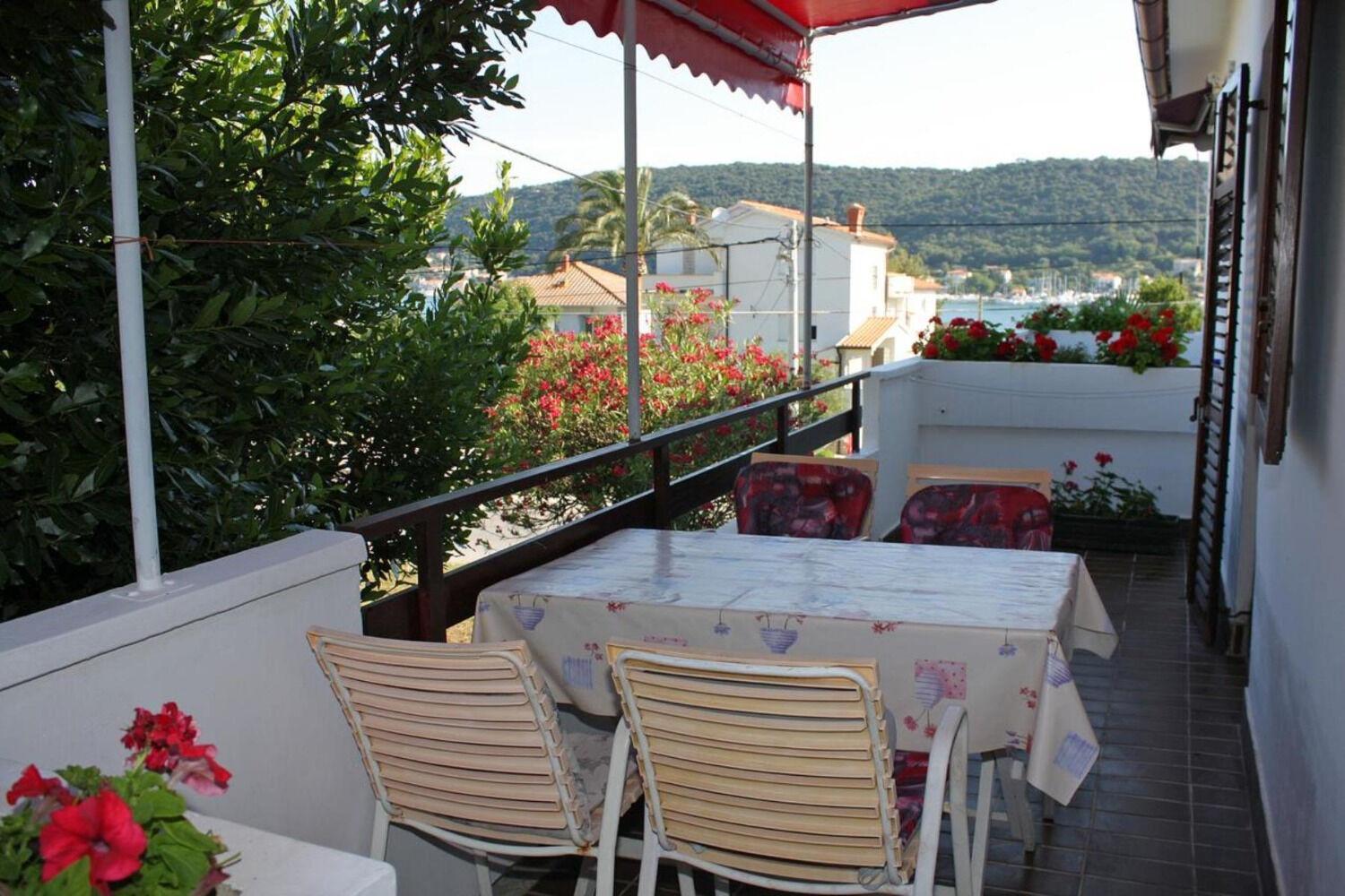Apartments Ivo - With Terrace Supetarska Draga Eksteriør billede
